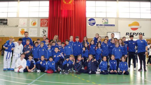 Torneo amistoso karate
